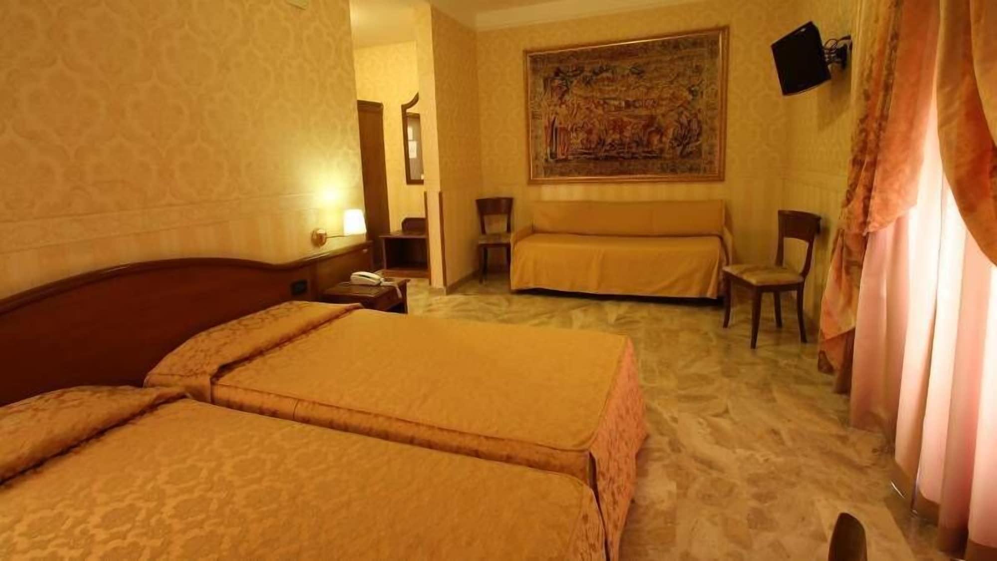 Hotel Orazia Róma Kültér fotó