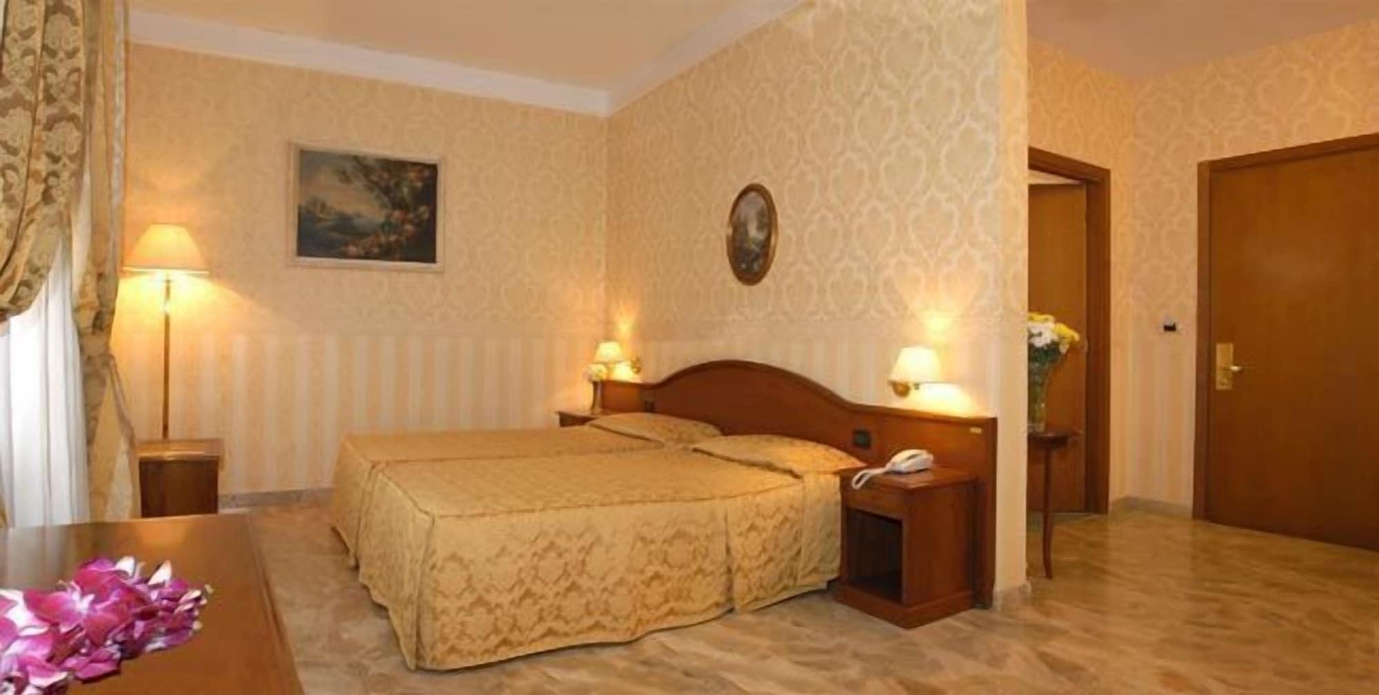 Hotel Orazia Róma Kültér fotó