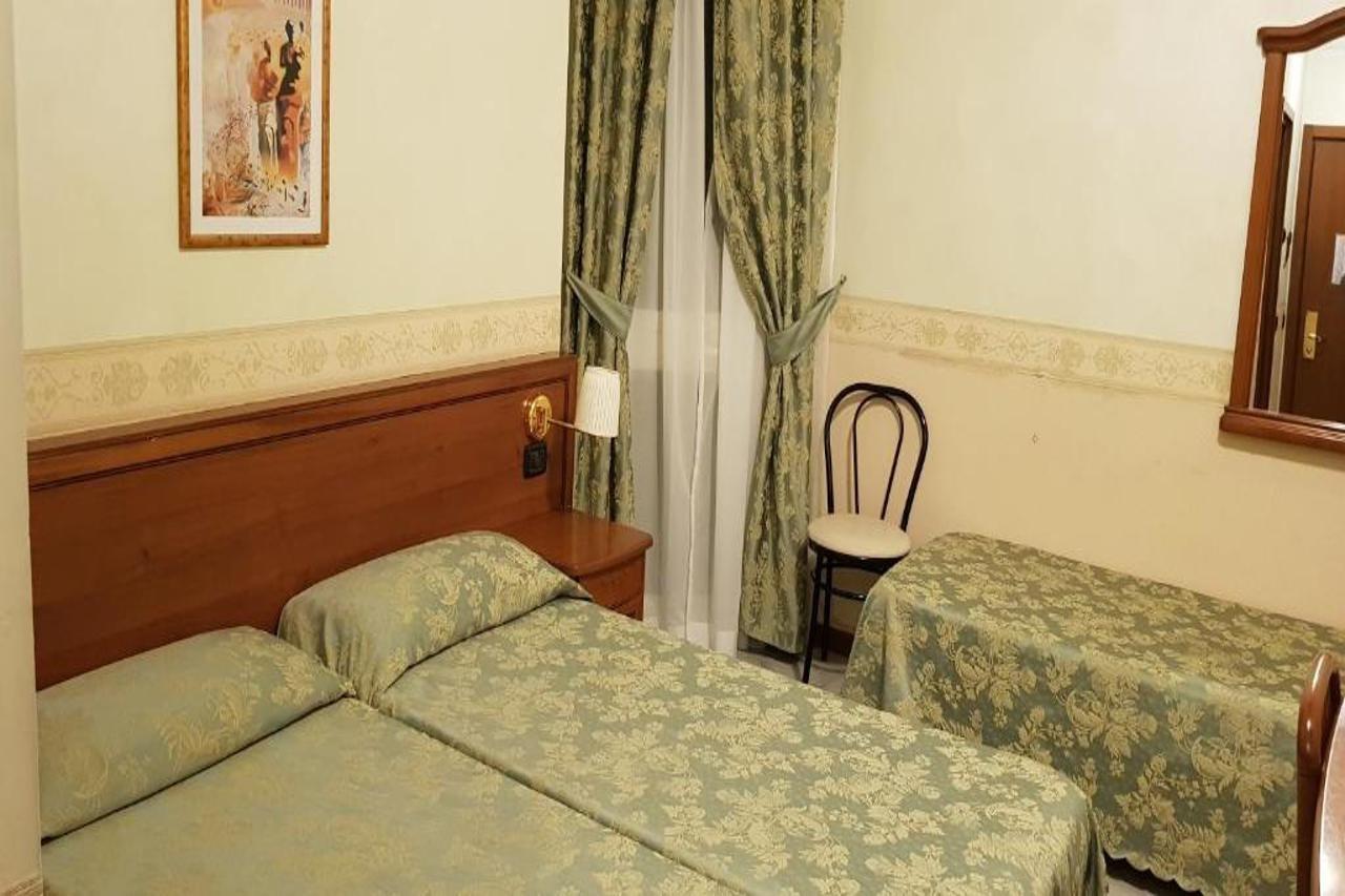 Hotel Orazia Róma Kültér fotó