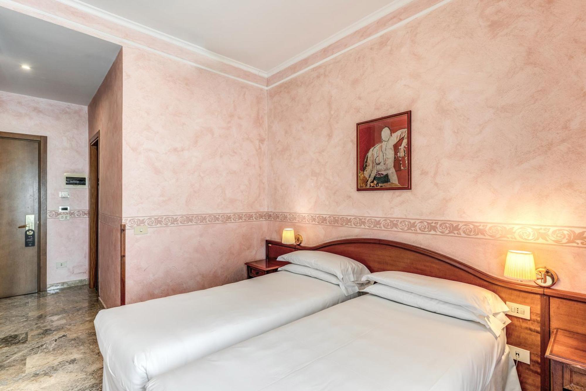 Hotel Orazia Róma Kültér fotó