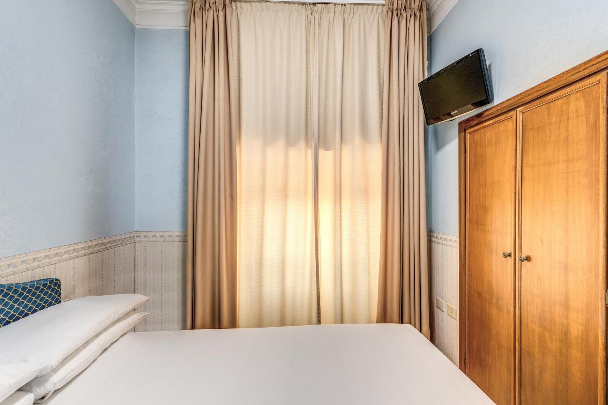 Hotel Orazia Róma Kültér fotó