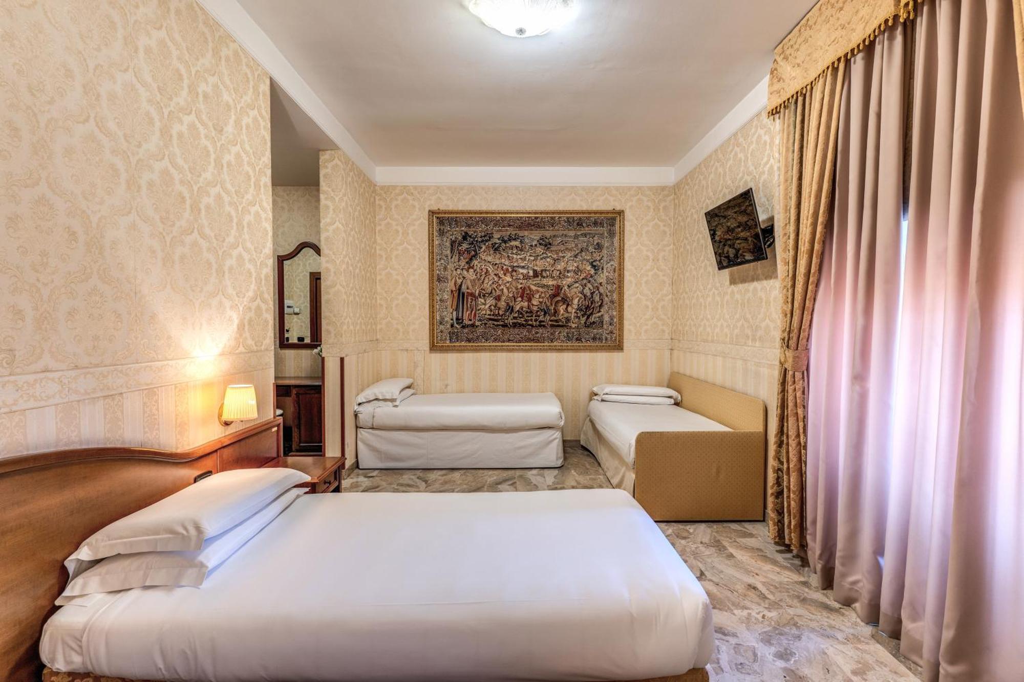 Hotel Orazia Róma Kültér fotó