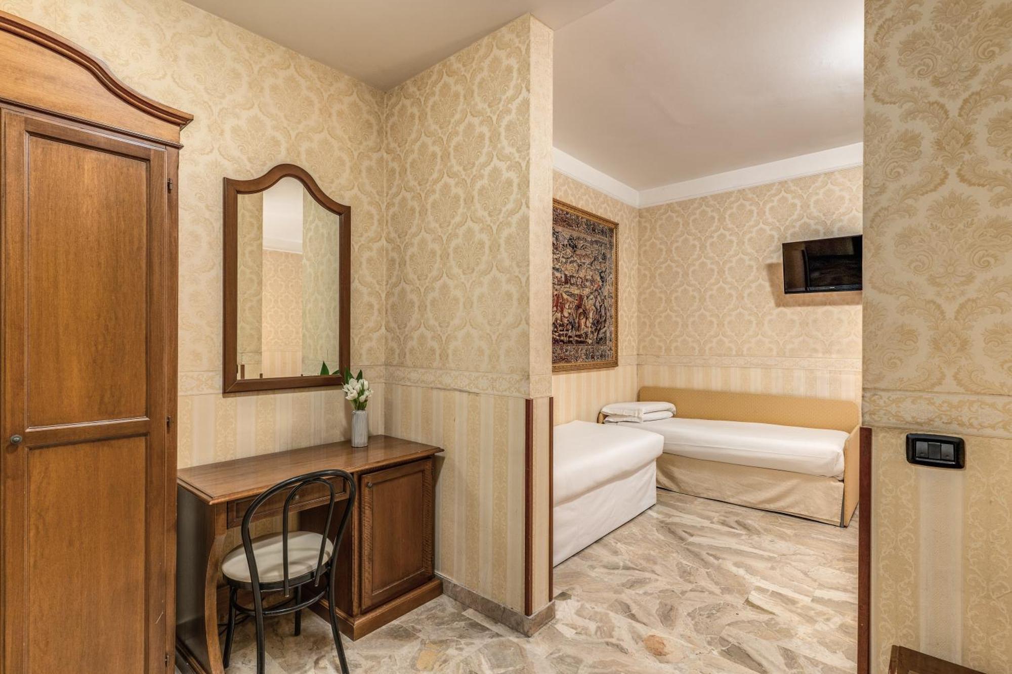 Hotel Orazia Róma Szoba fotó
