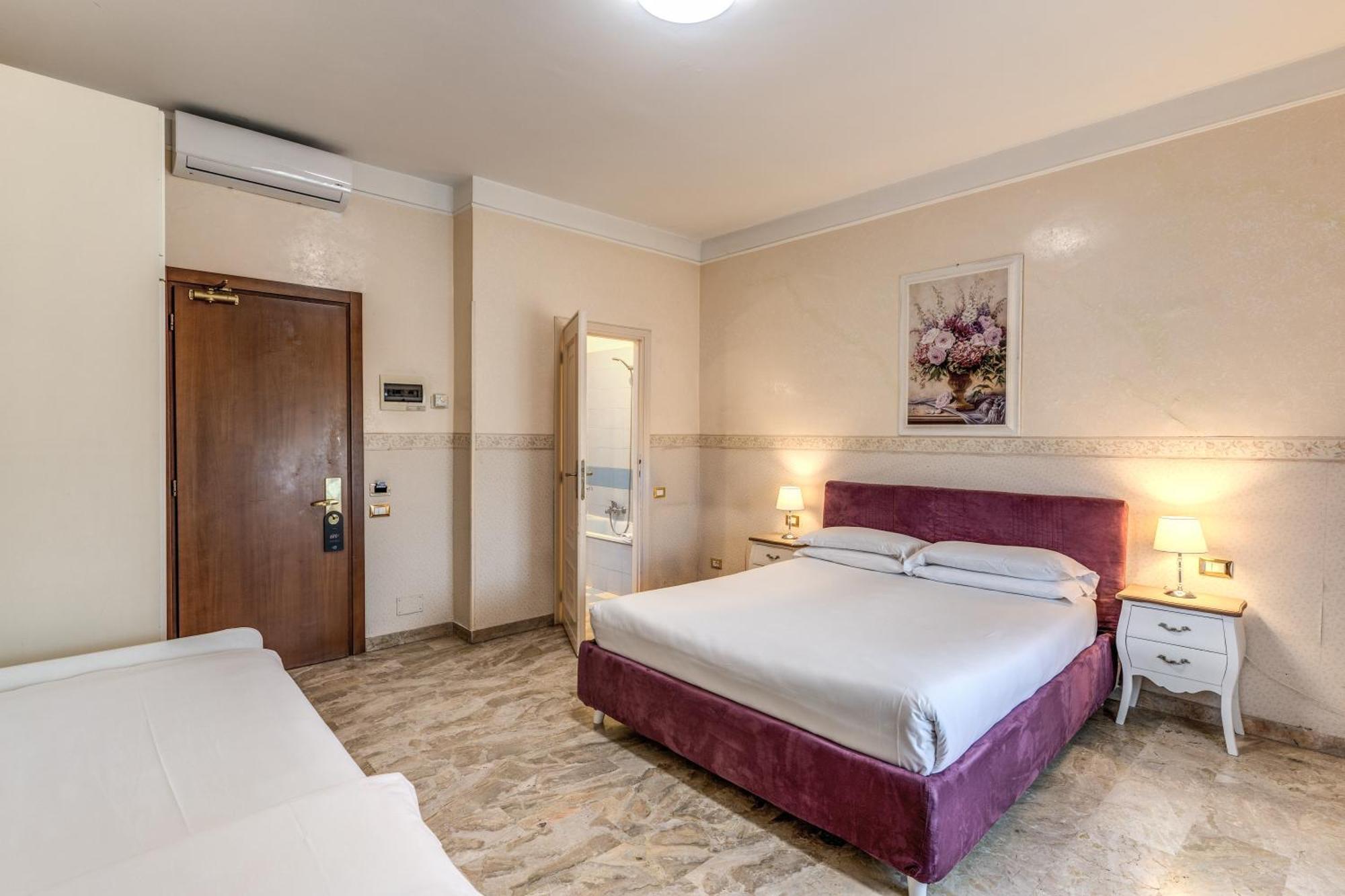 Hotel Orazia Róma Kültér fotó